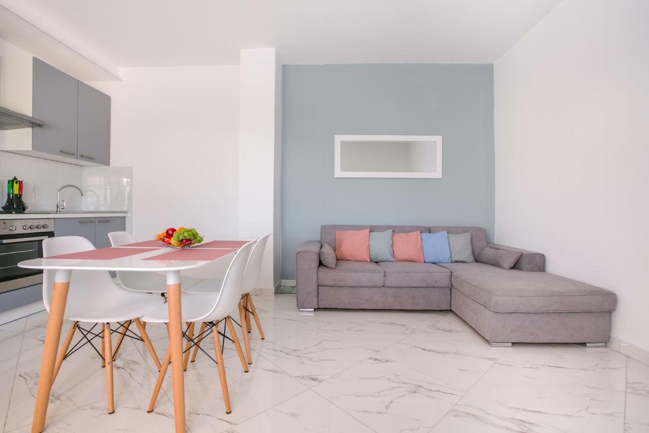 Apartment Maja Pula Bagian luar foto