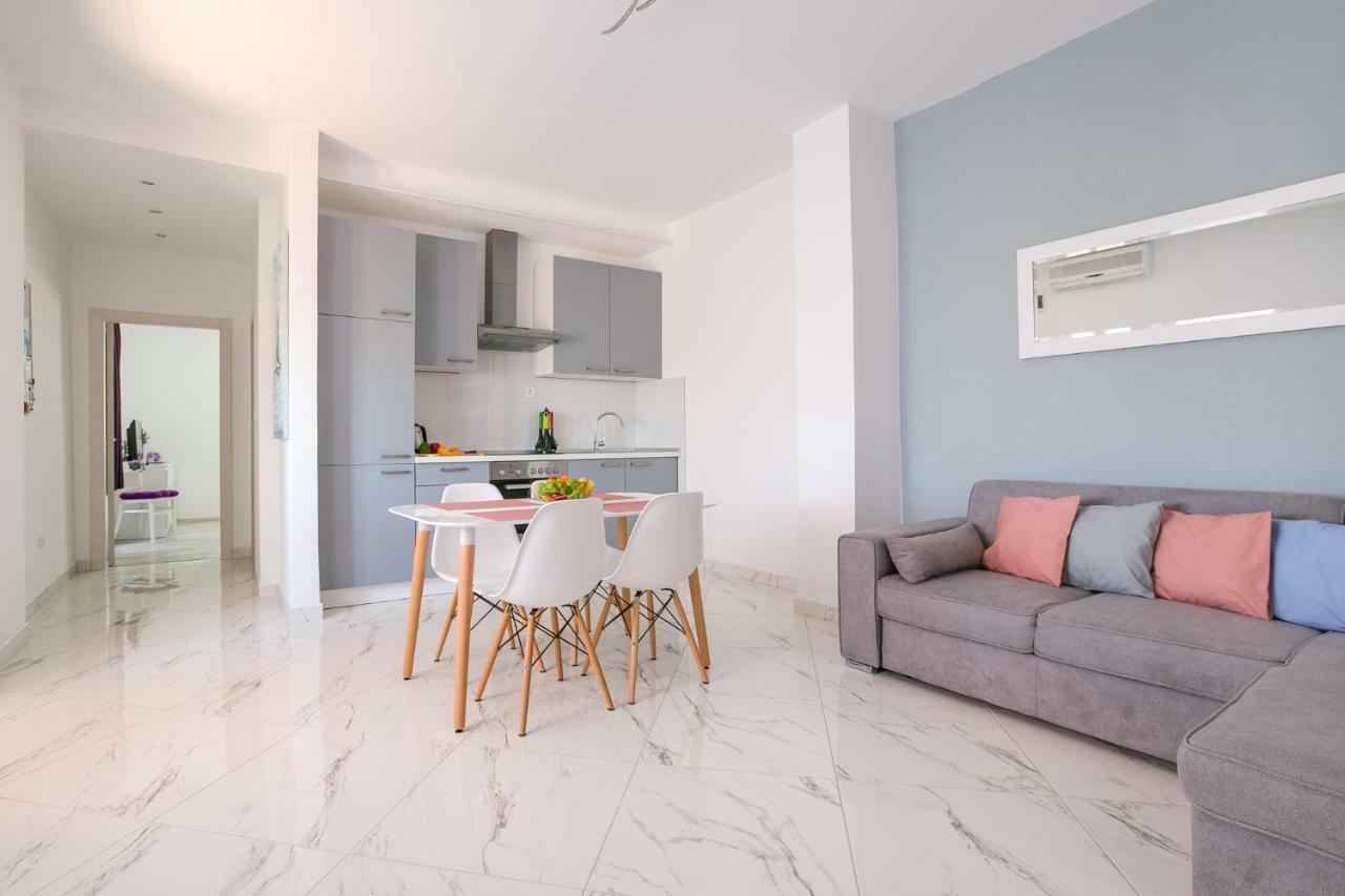 Apartment Maja Pula Bagian luar foto